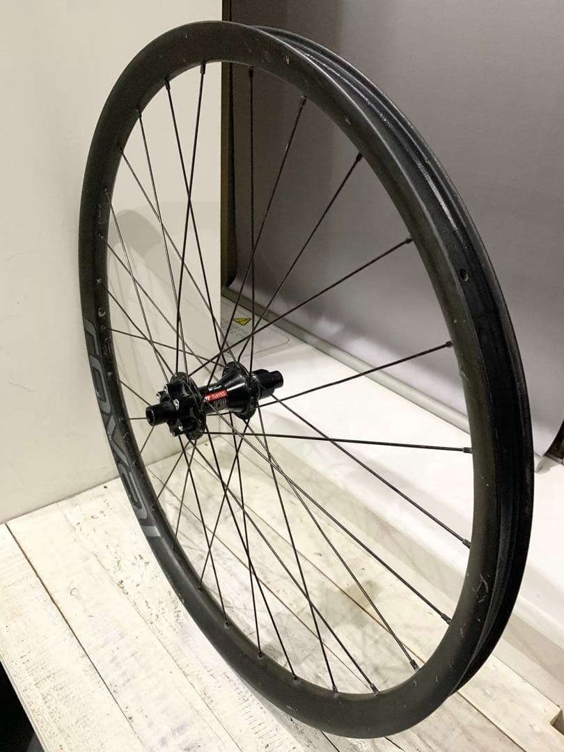 カーボンホイール29er後輪【定価112,200円】ROVAL TRAVERSE