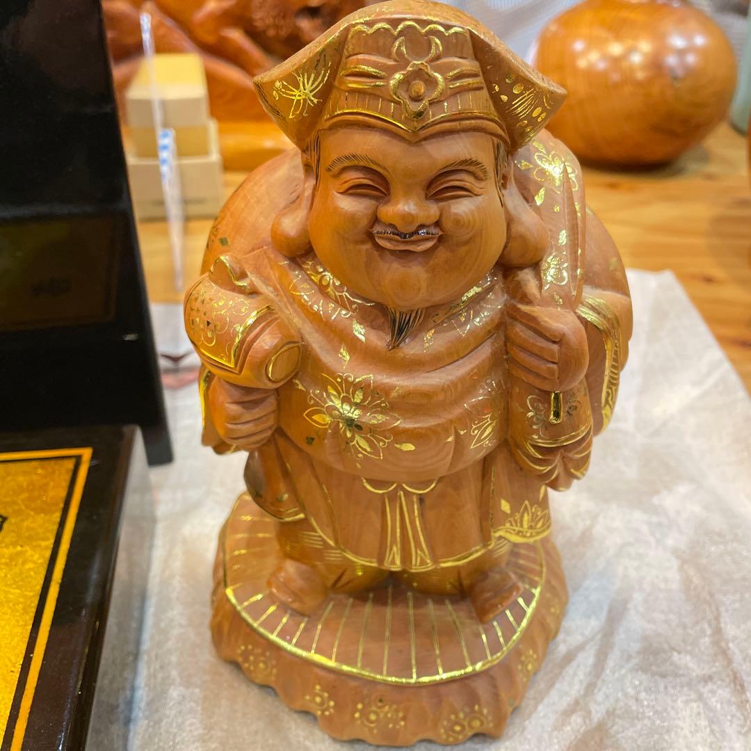 極美品　大黒天 20cm 檜木製置物 金装飾　勝峰