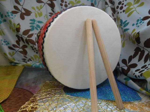 R(送料無料)39.980円　エイサー大太鼓36cm*40cm 撥二本移動袋付き