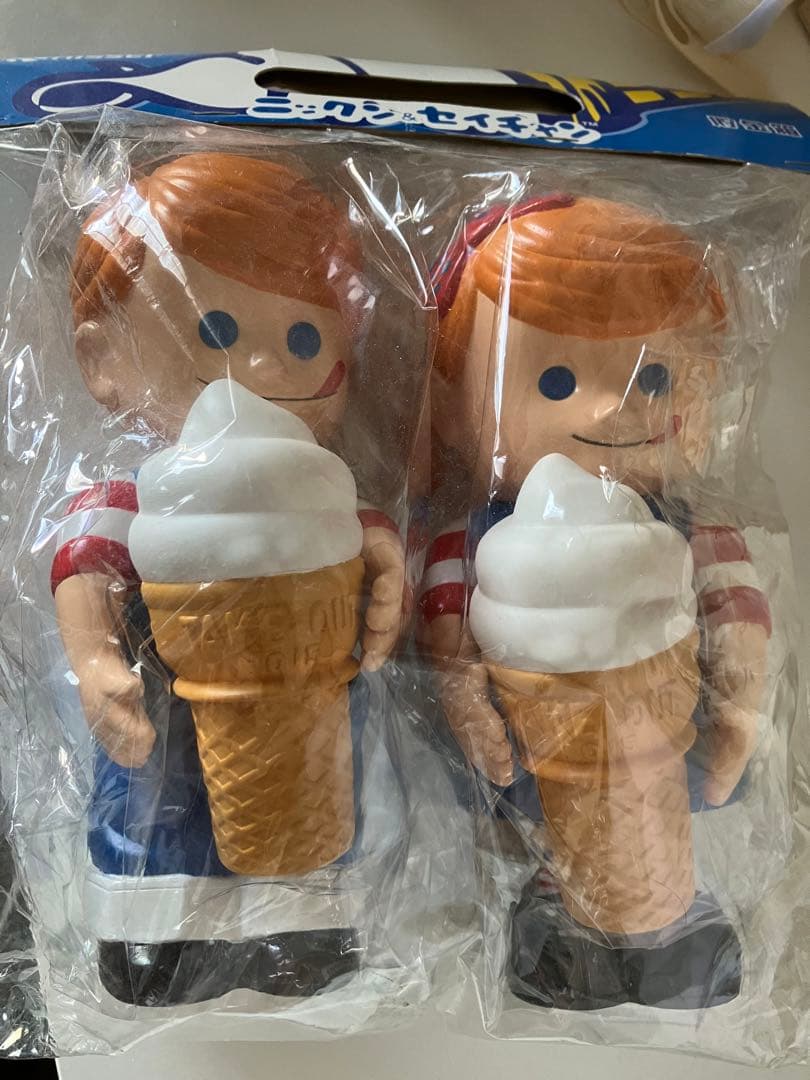 【未開封・非売品】ニックン&セイチャン　貯金箱