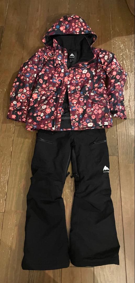 子ども用 スノーボードウェアセット　バートン