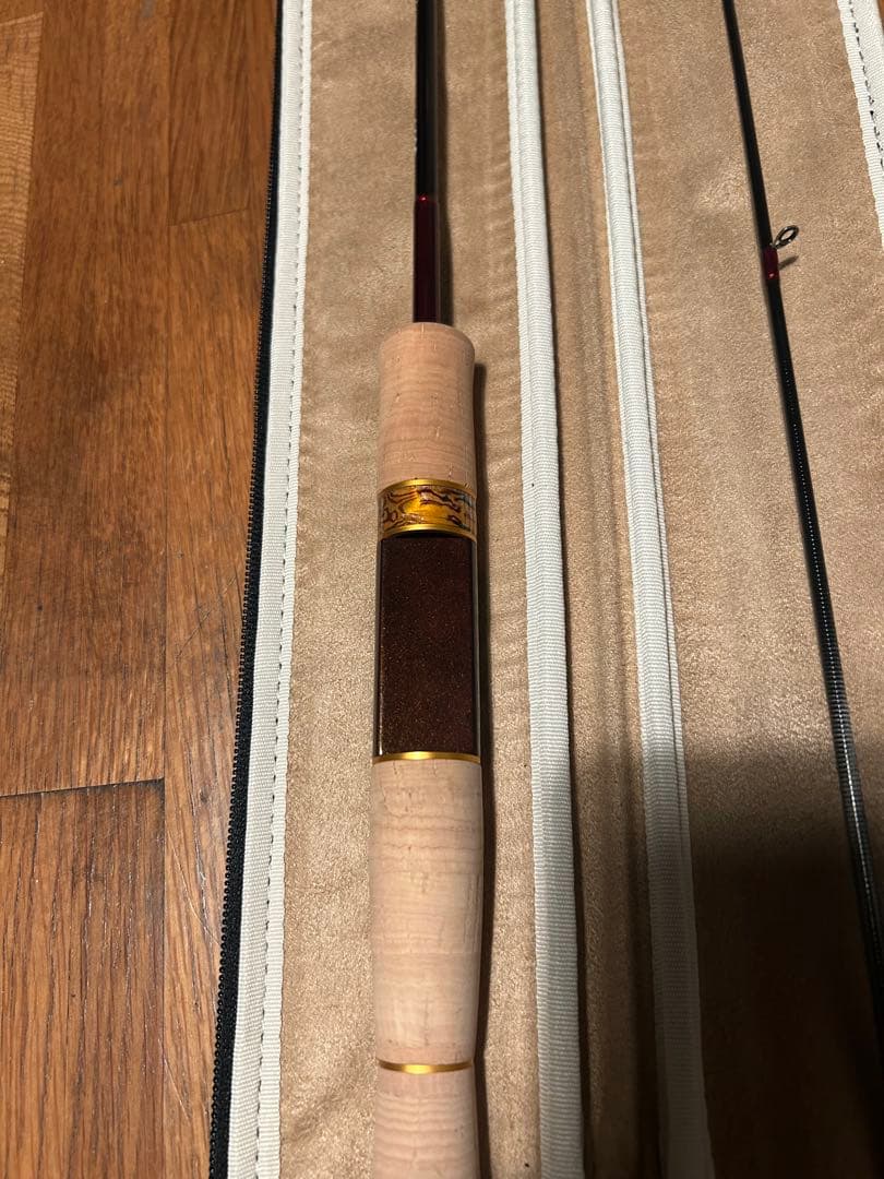 k*o様 999.9 ホワイトウルフ　62UL-E
