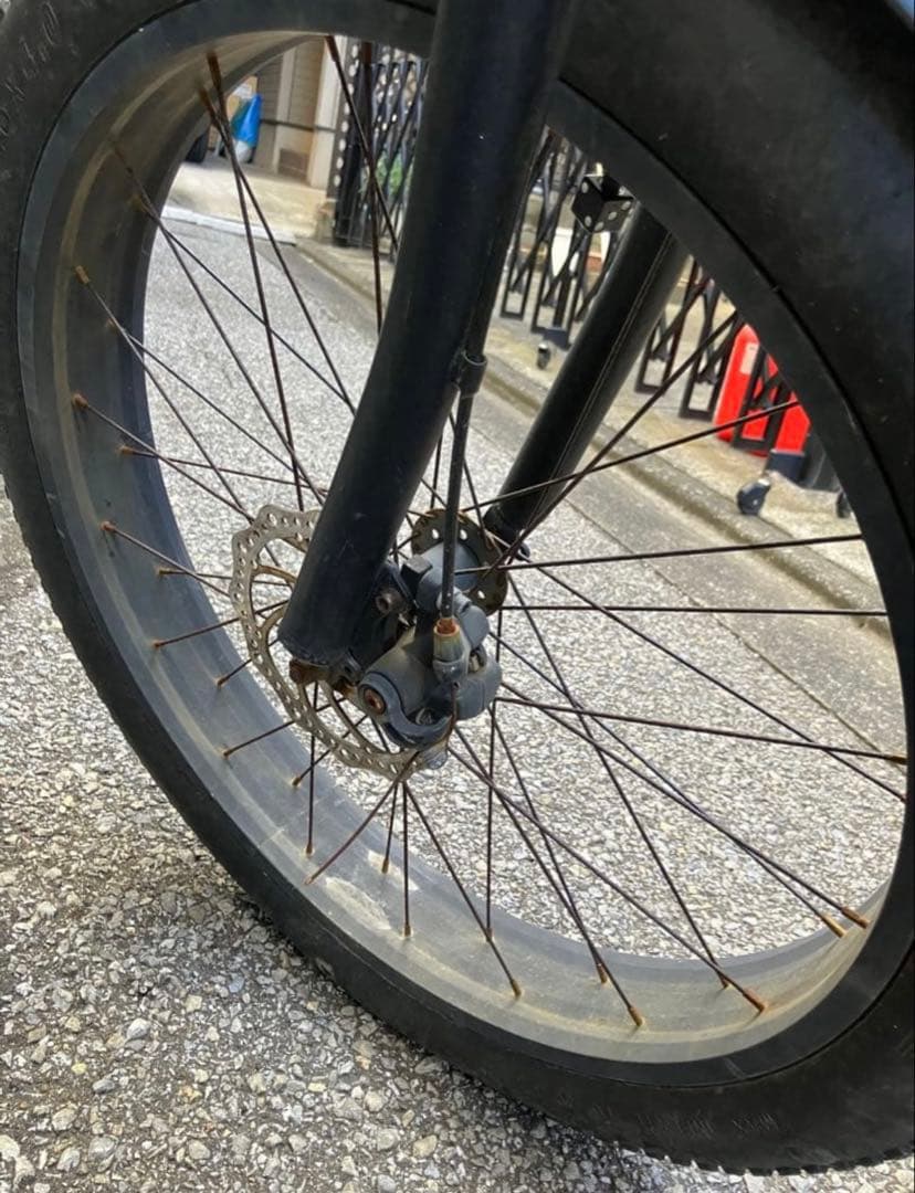 ブラック ファットタイヤクルーザー 自転車