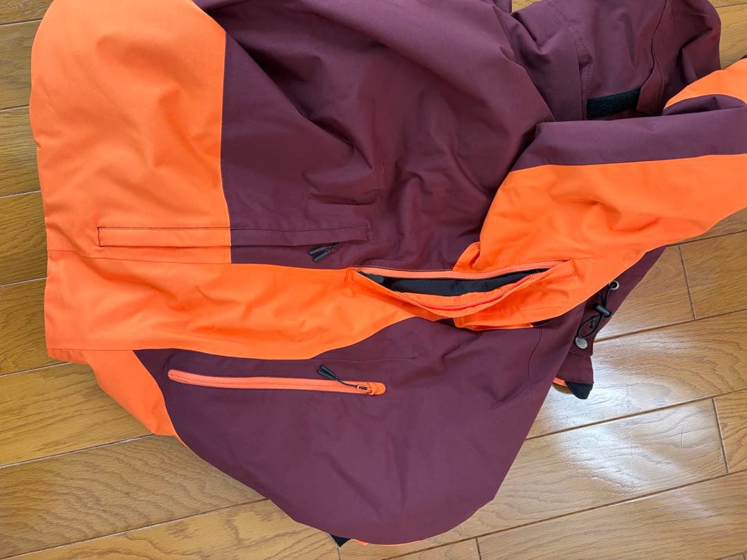 クリーニング済 ミズノ スキーウェア 上下 M mizunoカタログ外品