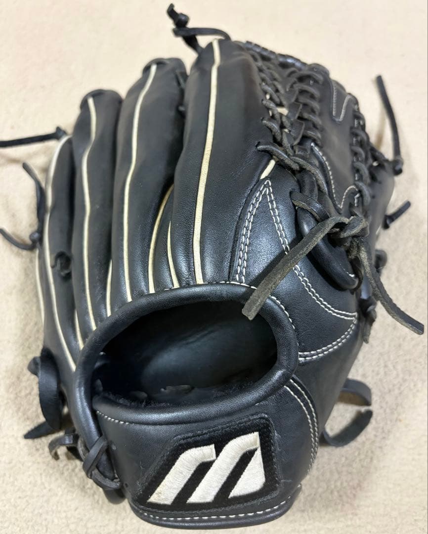 ミズノ イチローモデル 白ラベル 外野用 旧ラベル 状態良好