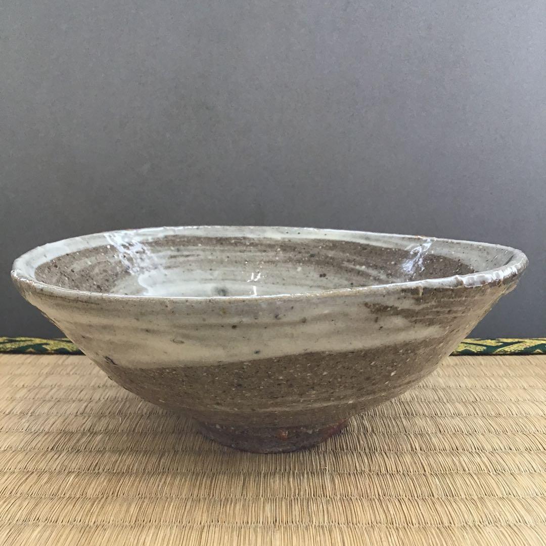 茶道具 茶碗   刷毛目平茶碗  常滑市立陶芸研究所  大迫みきお 造N239C