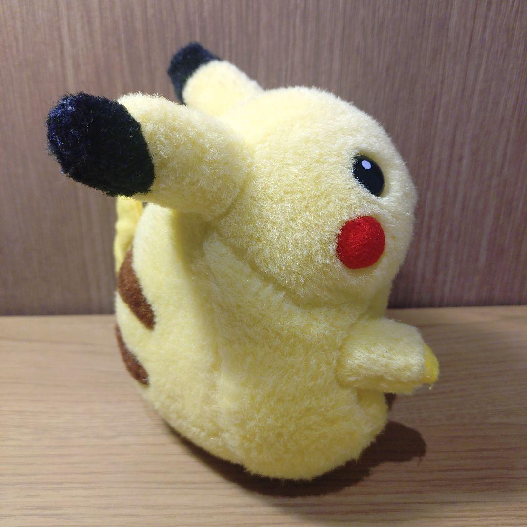 ピカチュウ レトロぬいぐるみ