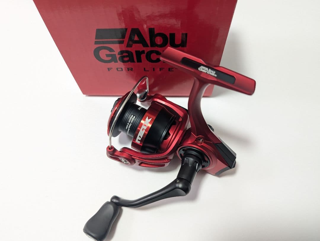 新品 海外モデル アブガルシア ブラックマックスSX 2500H
