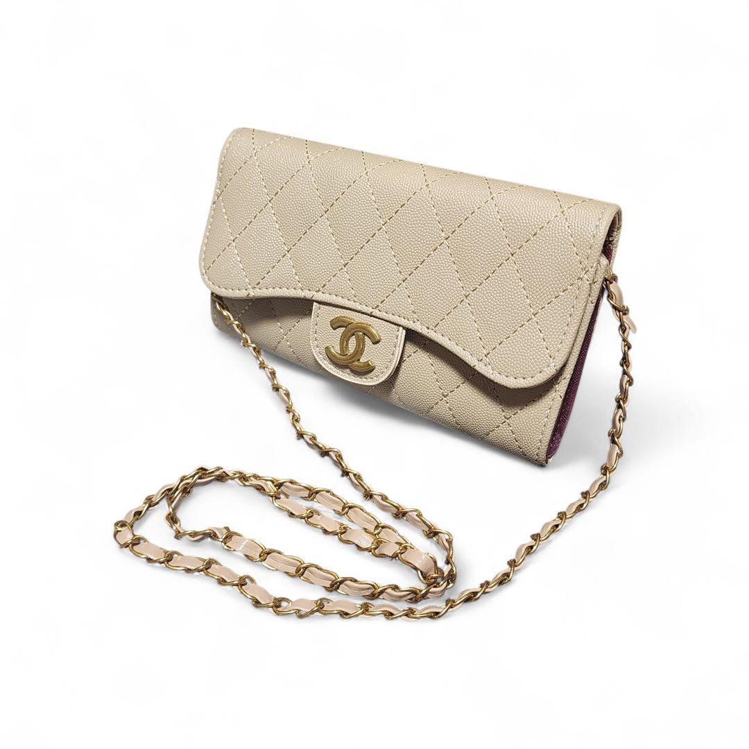 CHANEL　チェーンウォレット　キルティング　ベージュ　ノベルティ