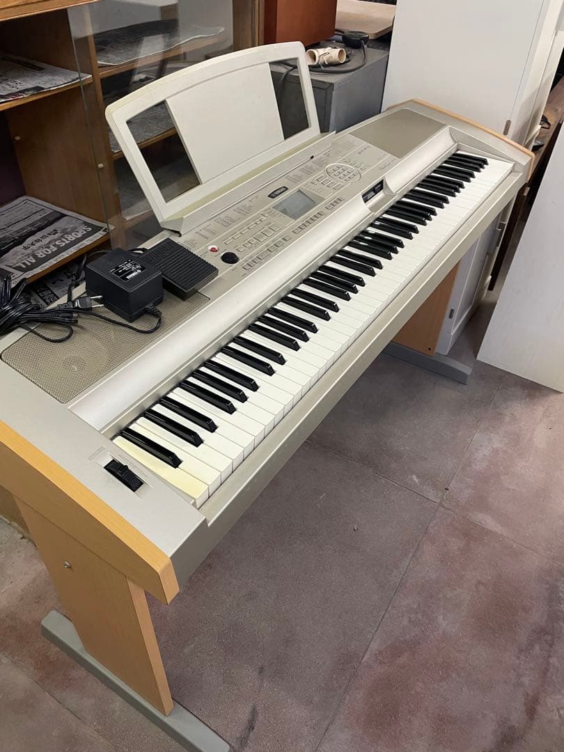 YAMAHA DGX-500 ヤマハ　電子ピアノ　Portable Grand
