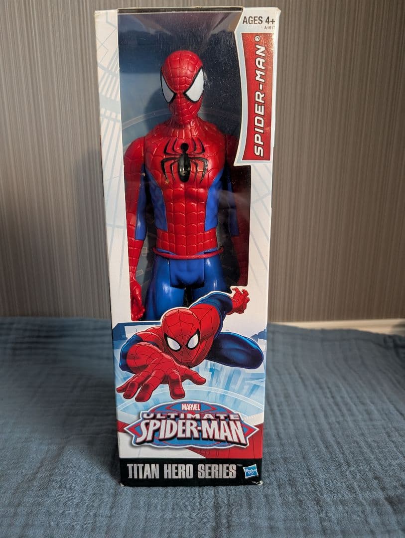 【未開封】スパイダーマン フィギュア タイタンヒーロー 12インチ ハズブロ