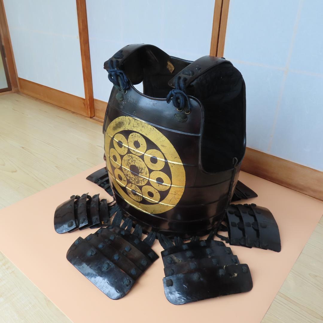 戦国時代の貸し具足　蛇の目九曜紋（鎧兜・鎧・甲冑・胴・具足）