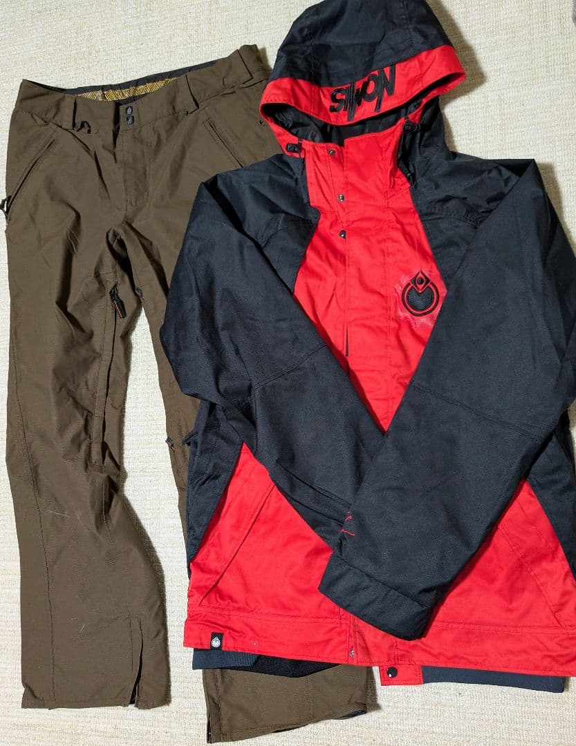 VOLCOM NOMIS メンズスノーボードスノボースキーウェア　サイズL