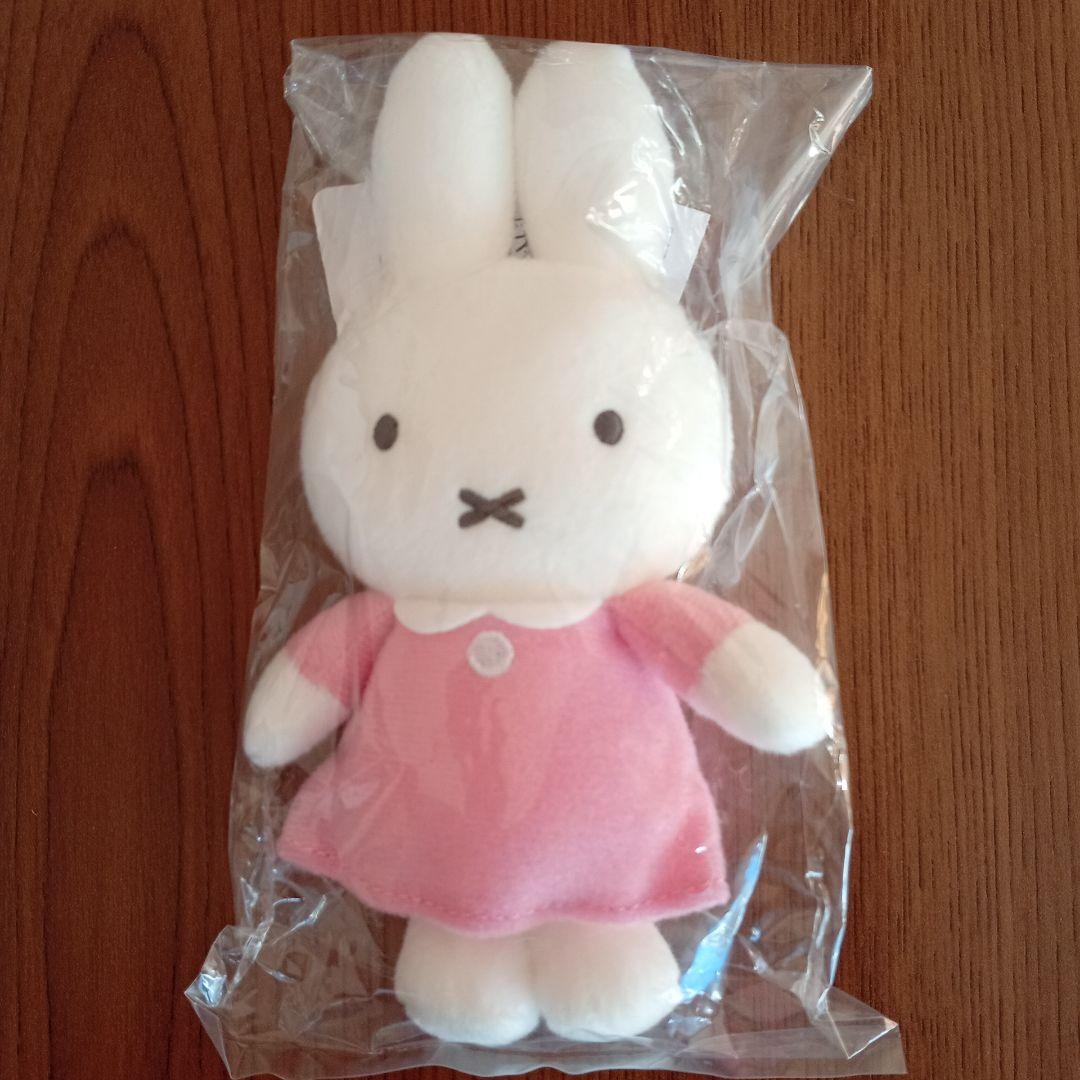 〈レア〉ミッフィー　マスコット　キーチェーン　ピンク　ぬいぐるみ　新品