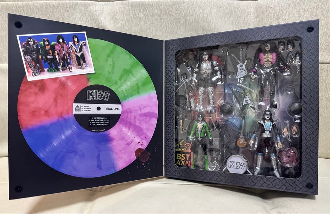 値下げ♡BST AXNラスベガス衣装KISS フィギュア4体セットBOX