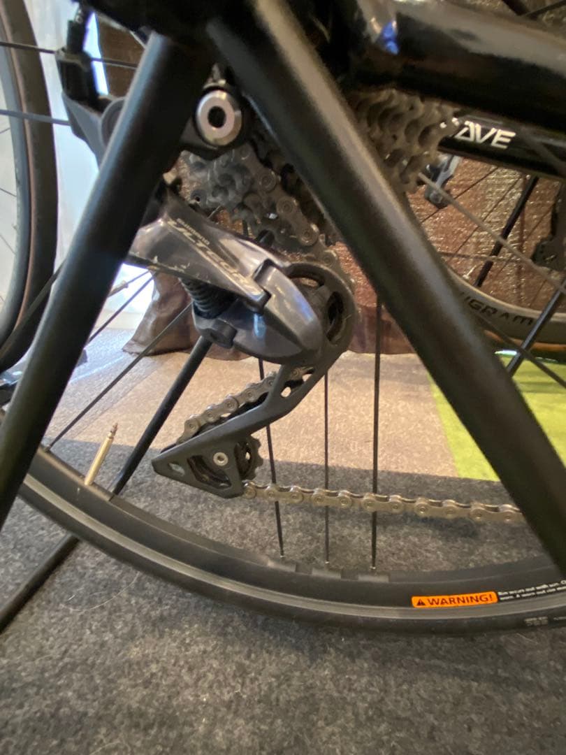 最終値下げ　Cannondale CAAD12ロードバイク ブラック/グリーン