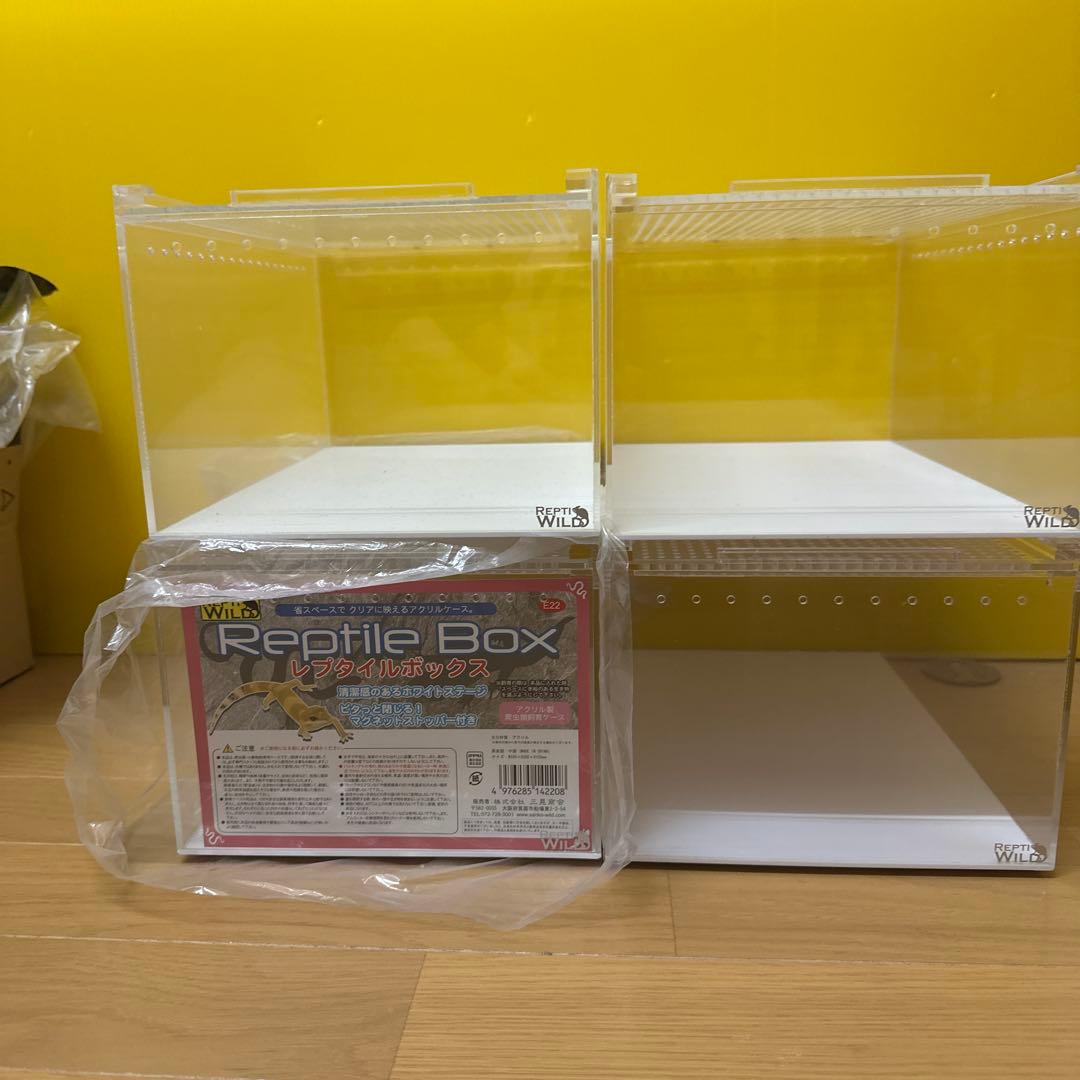 Reptile Box E22 アクリル製透明飼育ケージ　レプタイルボックス