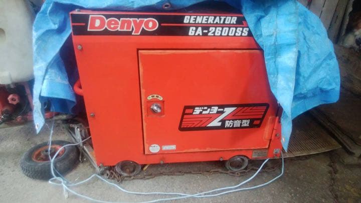 発電機