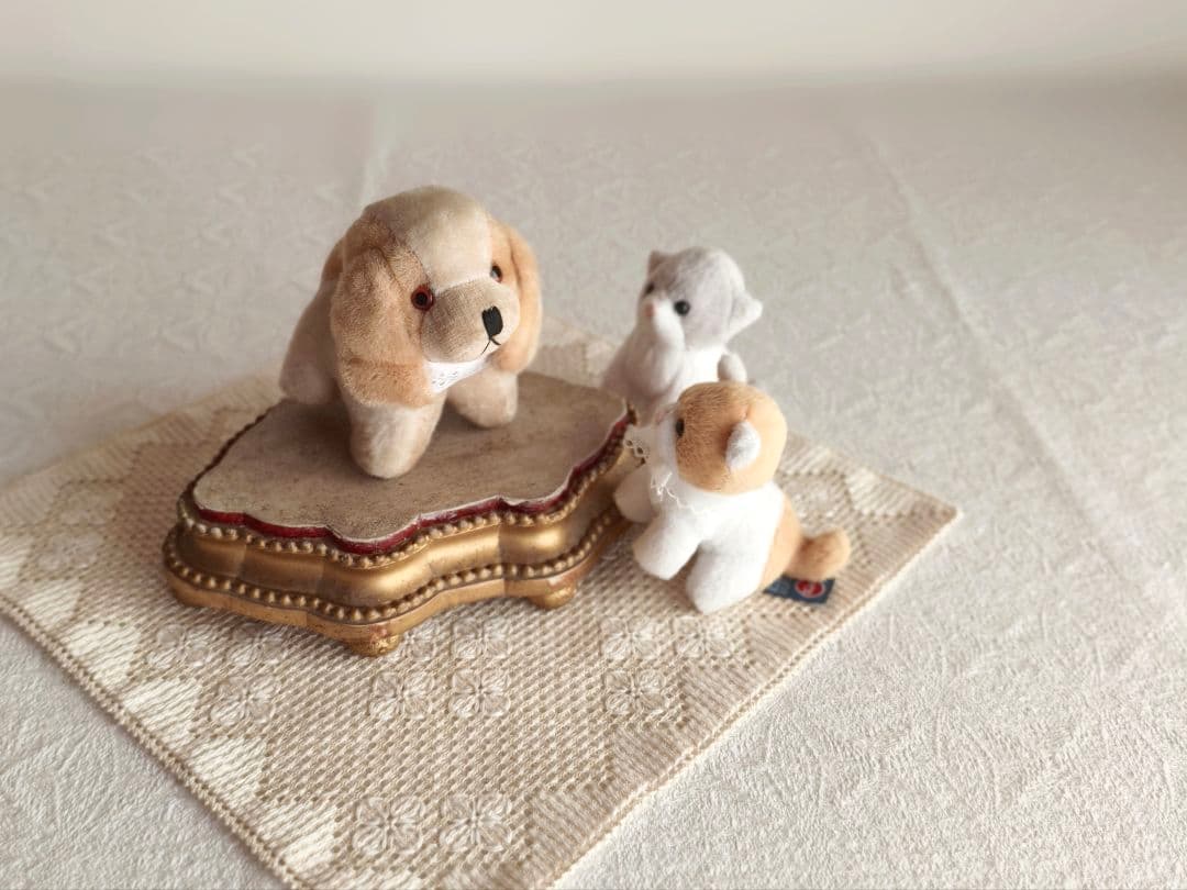 * vintage dog ❀ * 淡いツートーンの可愛い ワンちゃん