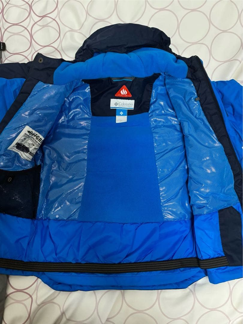 お値下げスキーウェア　mont-bell Colombia 120-130