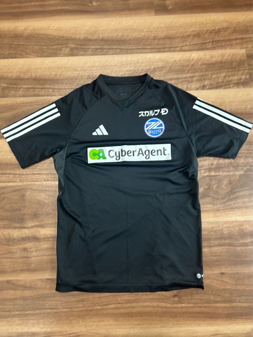 町田ゼルビア(SALE)adidas サッカーセット(非売品)