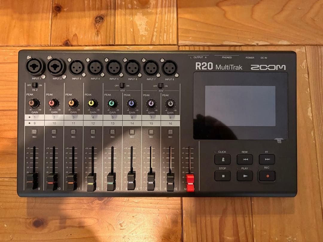 ZOOM R20 マルチトラックレコーダー