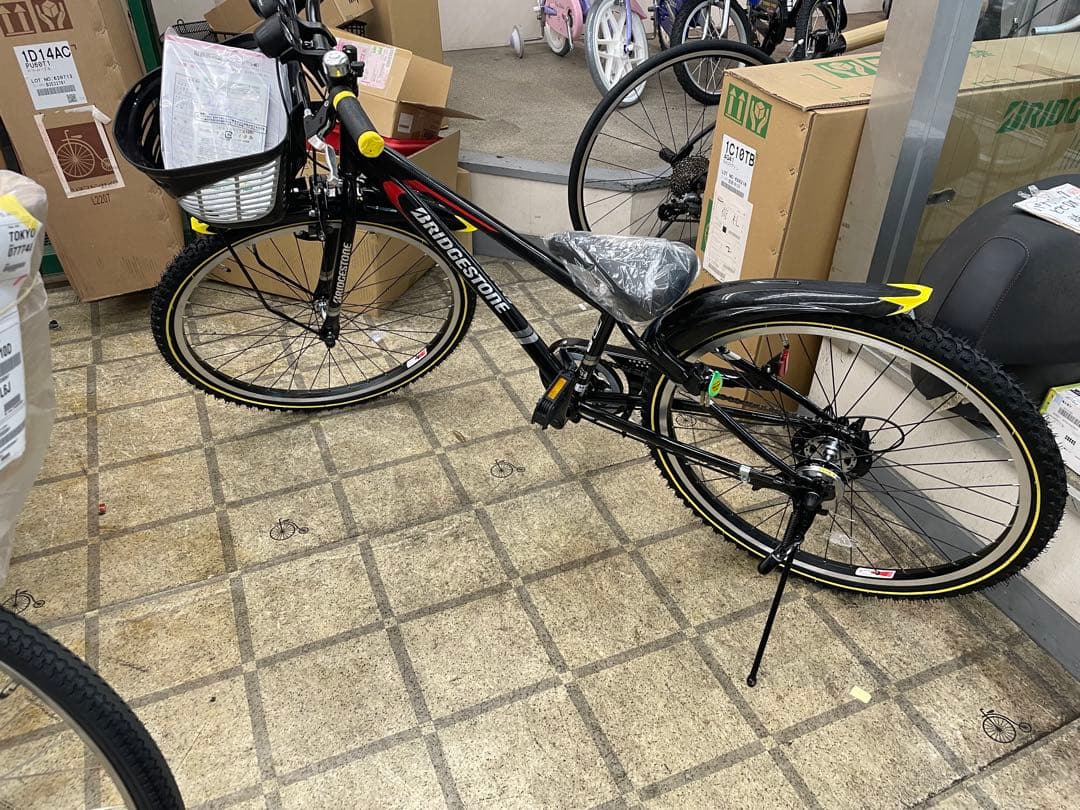 新品　未使用　ブリヂストン 子供用自転車 ブラック バスケット付き　26インチ