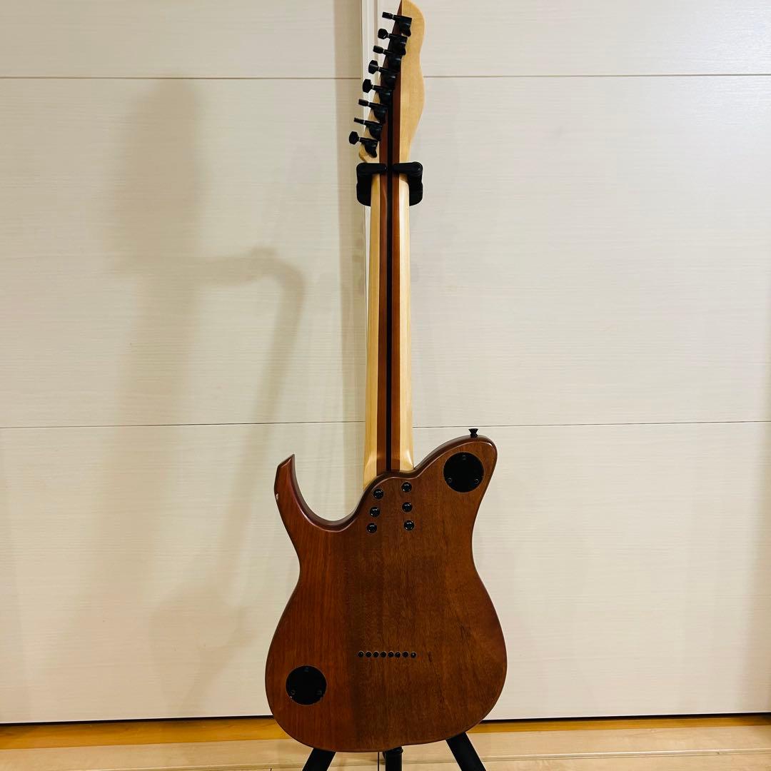 strandberg ピックアップ搭載 8弦ギター アルミトーン