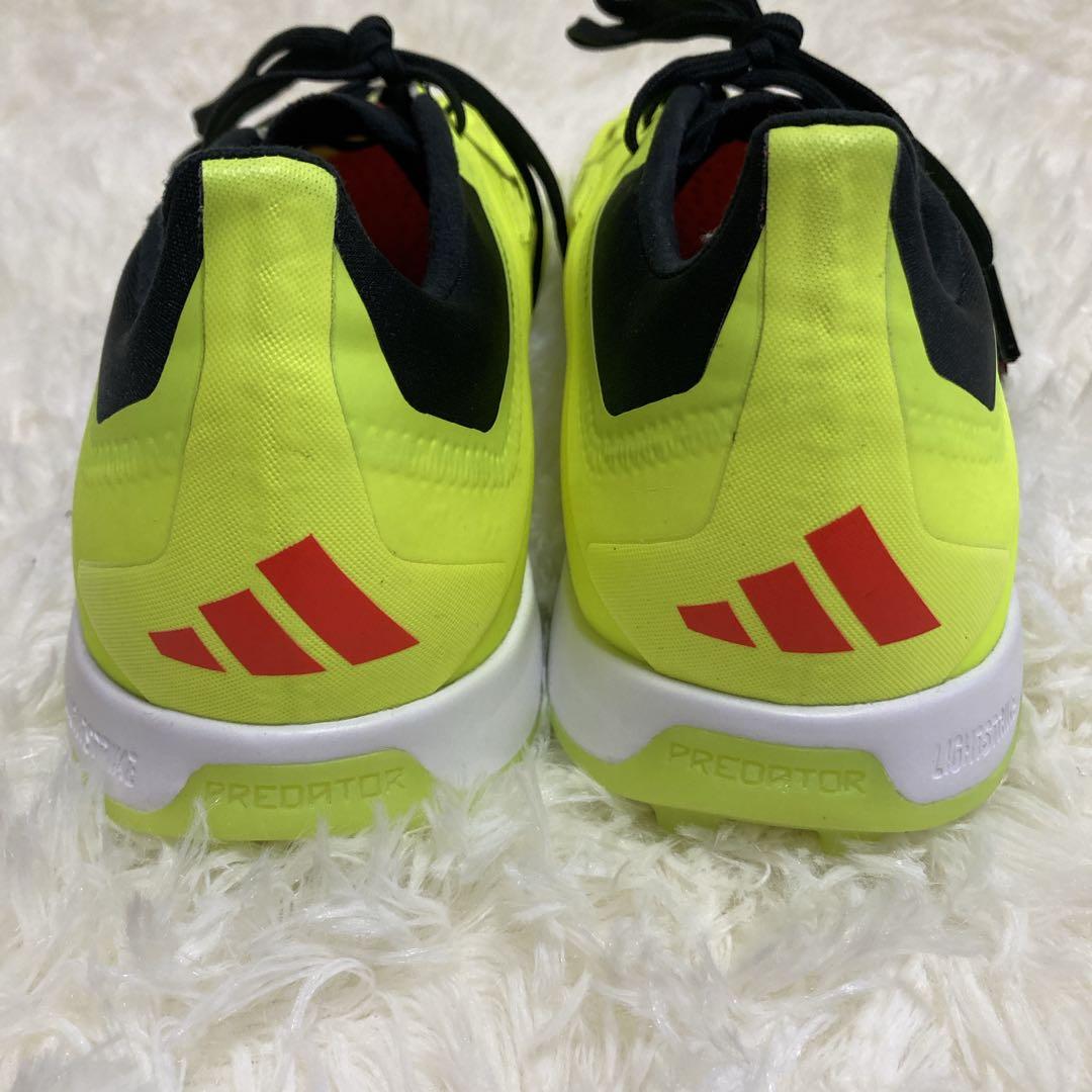 【新品未使用】アディダス サッカー トレーニングシューズ プレデターエリートTF