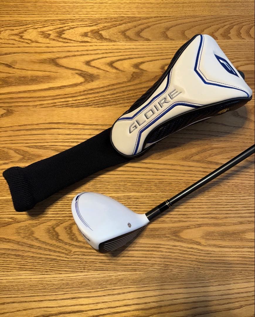 【純正ヘッドカバー、グリップ付き】TaylorMade GLOIRE 3番ウッド
