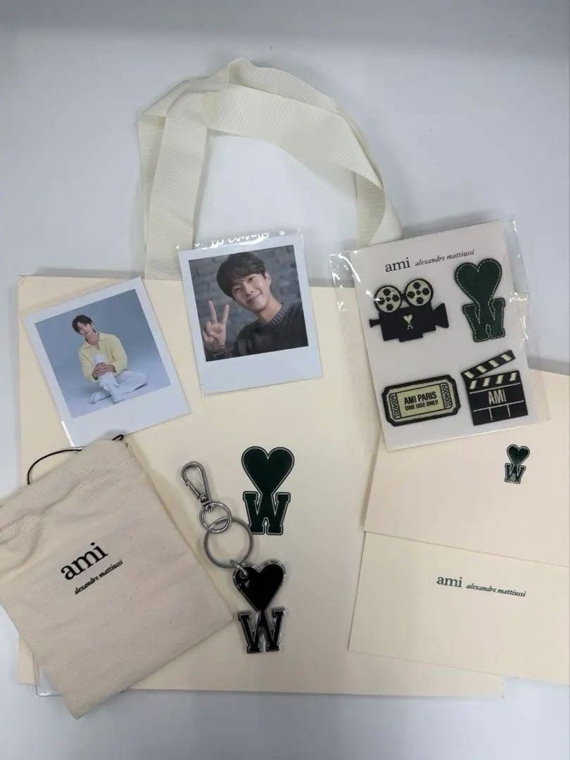 期間限定 チェウシク CHOI WOOSHIK AMI キーホルダーペンミ写真付