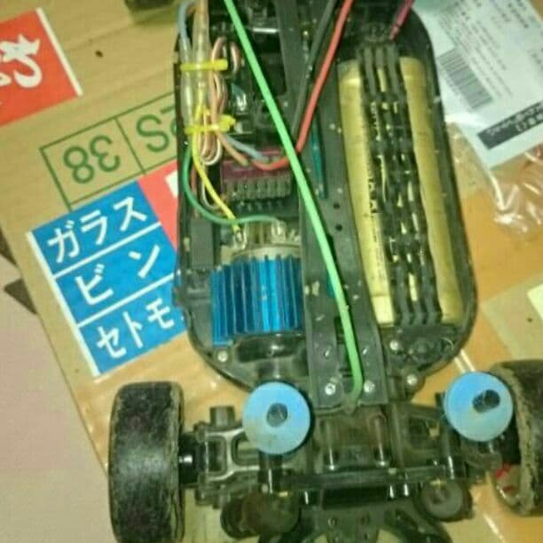 TT-01E シャーシ
