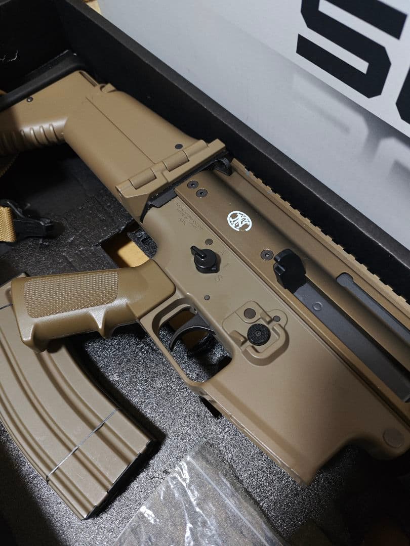 【次世代電動ガン】 SCAR-L 東京マルイ　アサルトライフル　おまけ付　動確済