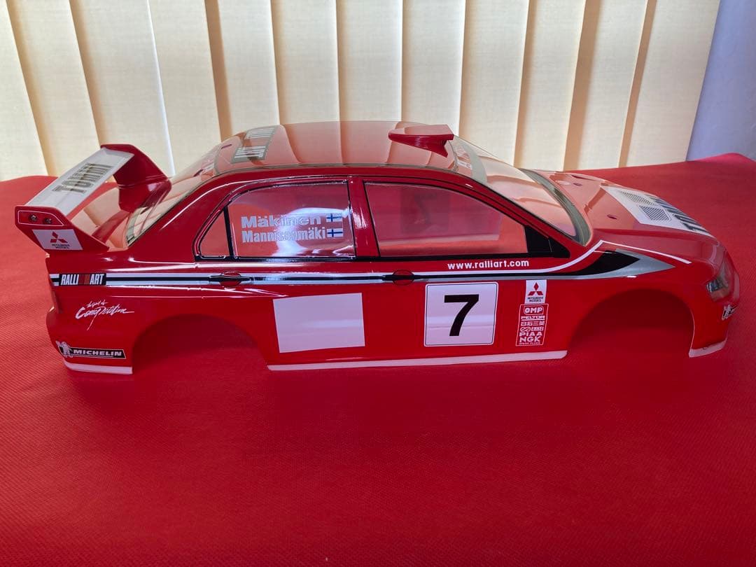 タミヤ　ラジコン　三菱　ランサーエボリューション7 WRC ボディ