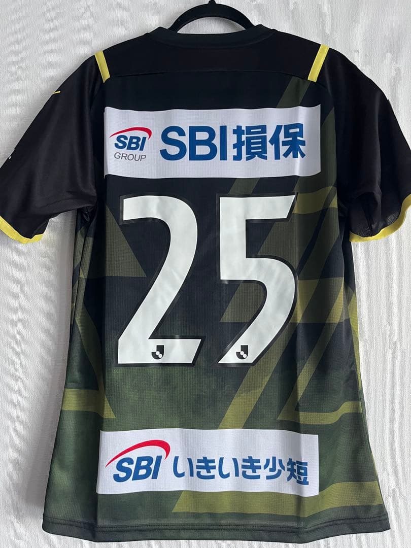 サッカー　大分トリニータ 2021 小林成豪 #25　ユニフォーム　サイン入り