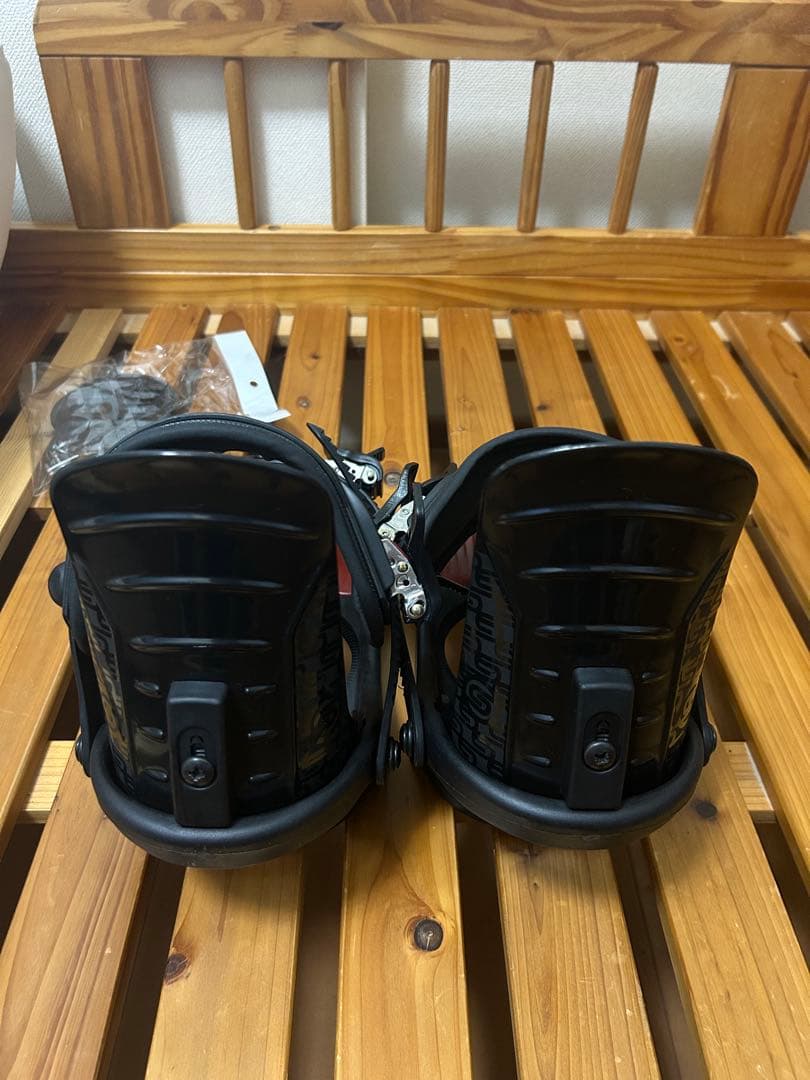 SALOMON スノーボード　ビンディング Mサイズ