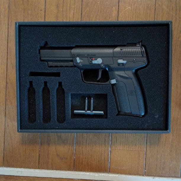 Five-seveN  (け)