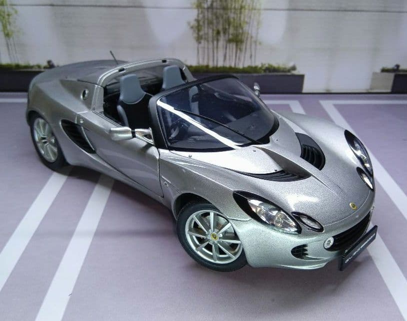 JADI Model Craft Lotus Elise 1:18 シルバー