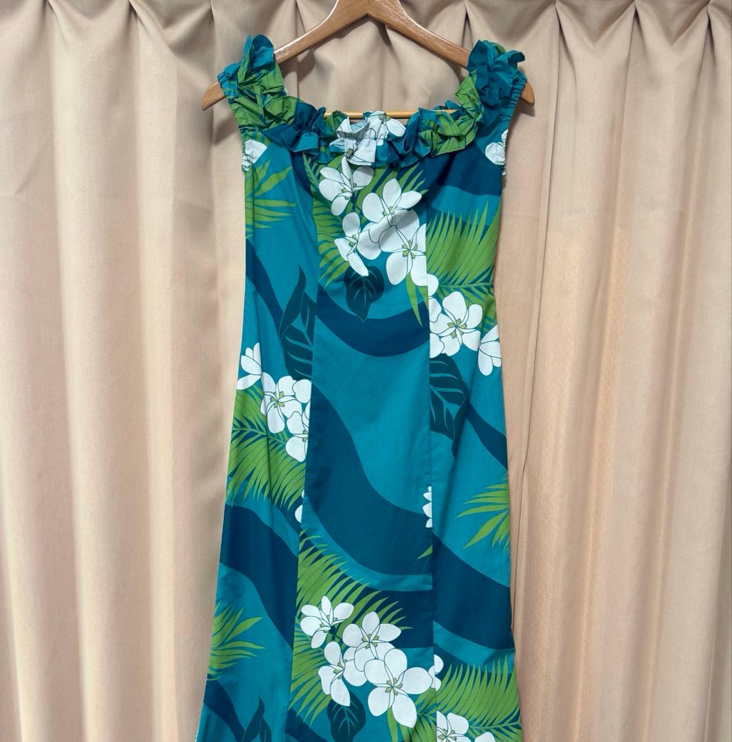 フラダンス衣装　花柄　グリーンMUUMUU PARADISEワンピース