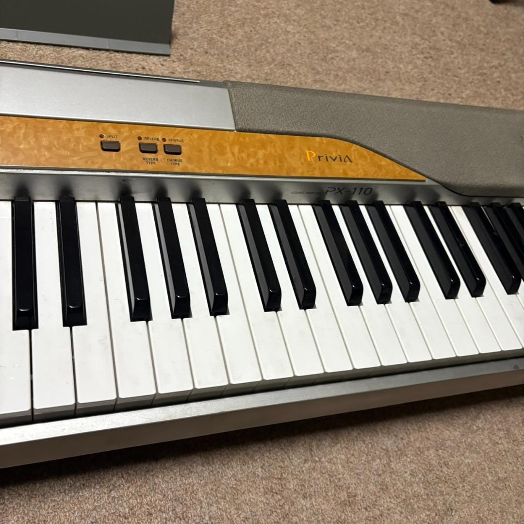 CASIO PRIVIA PX-110 譜面台付き