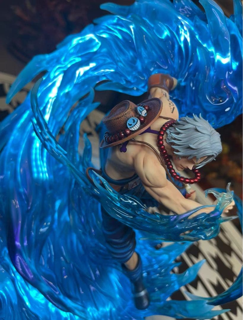 ワンピース　エース　ガレージキット　正規品　フィギュア　完成品