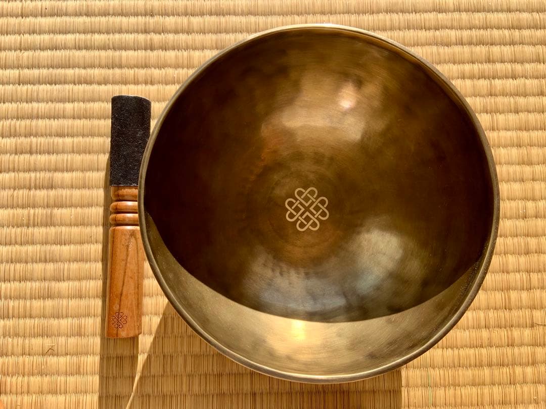 amanamana 新・鍛造スペシャル・シンギングボウル　中