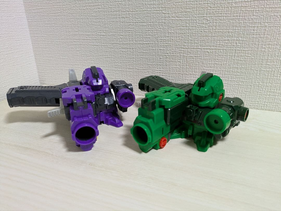美品　スーパービーダマン　ストライカージェミニ　通常ver.　グリーンver.