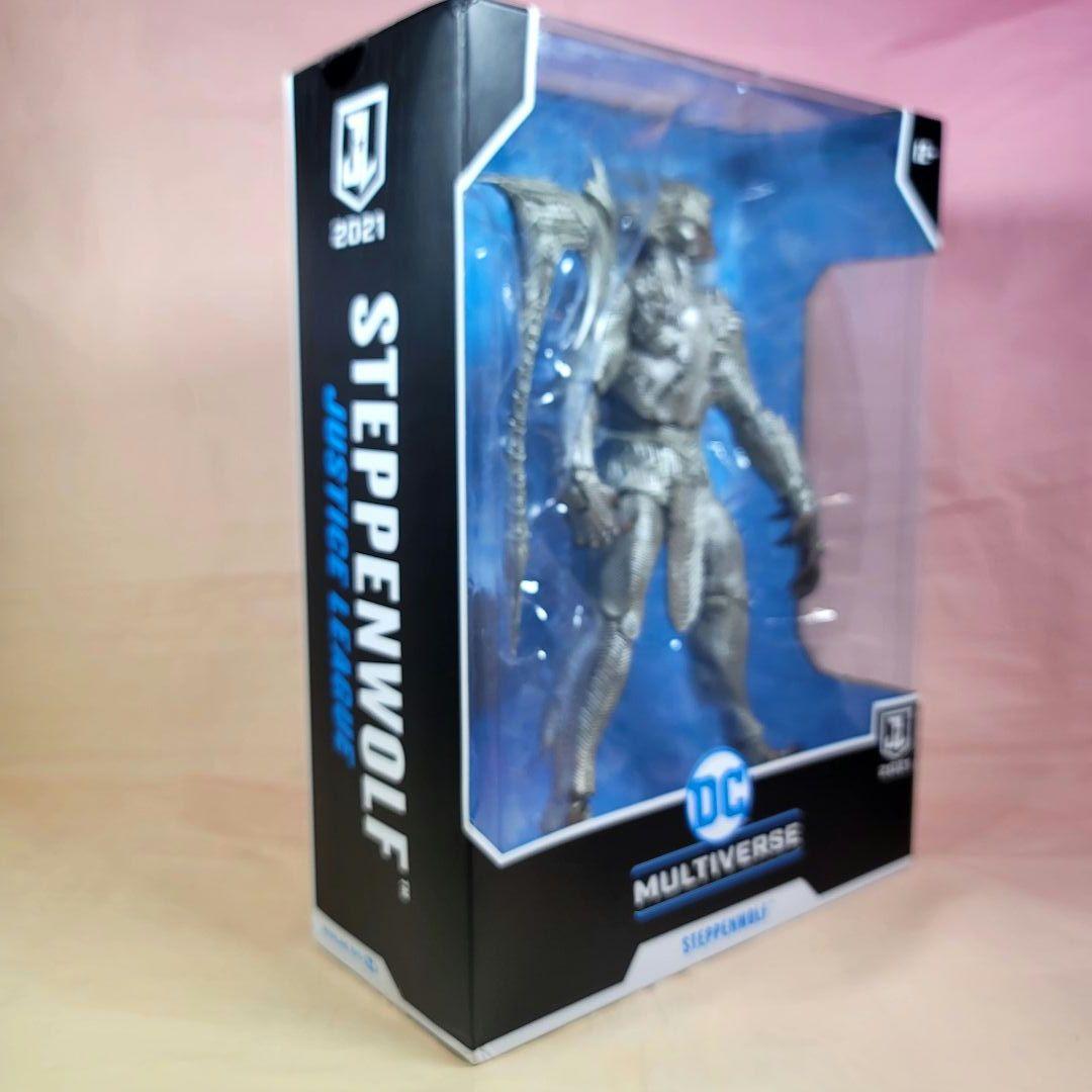 【マクファーレントイズ】新品 正規品 ステッペンウルフ DCマルチバース