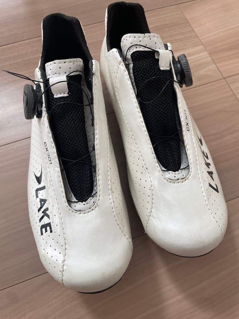 定価44000円　165g超軽量LAKE CX301 シューズ 26.5cm