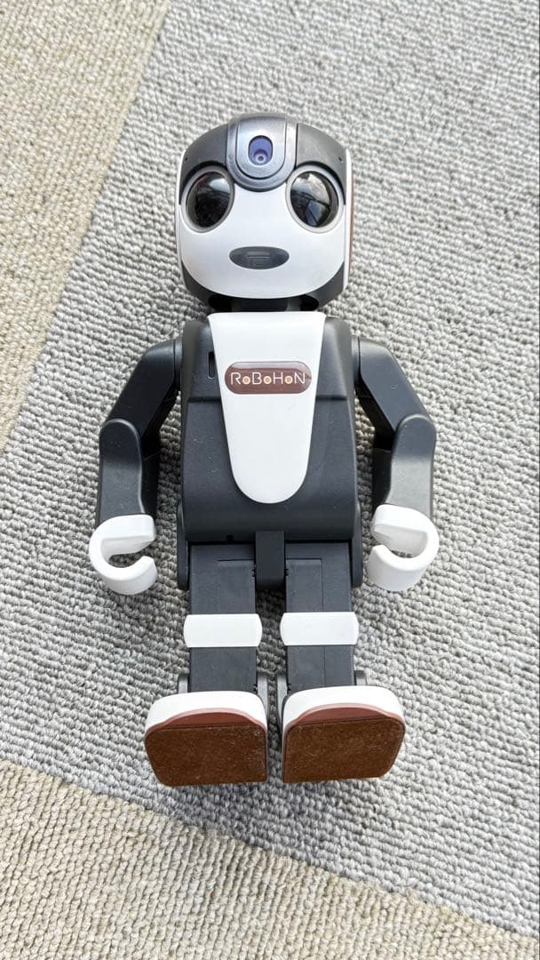 RoBoHoN セット 充電ドック・衣装付き