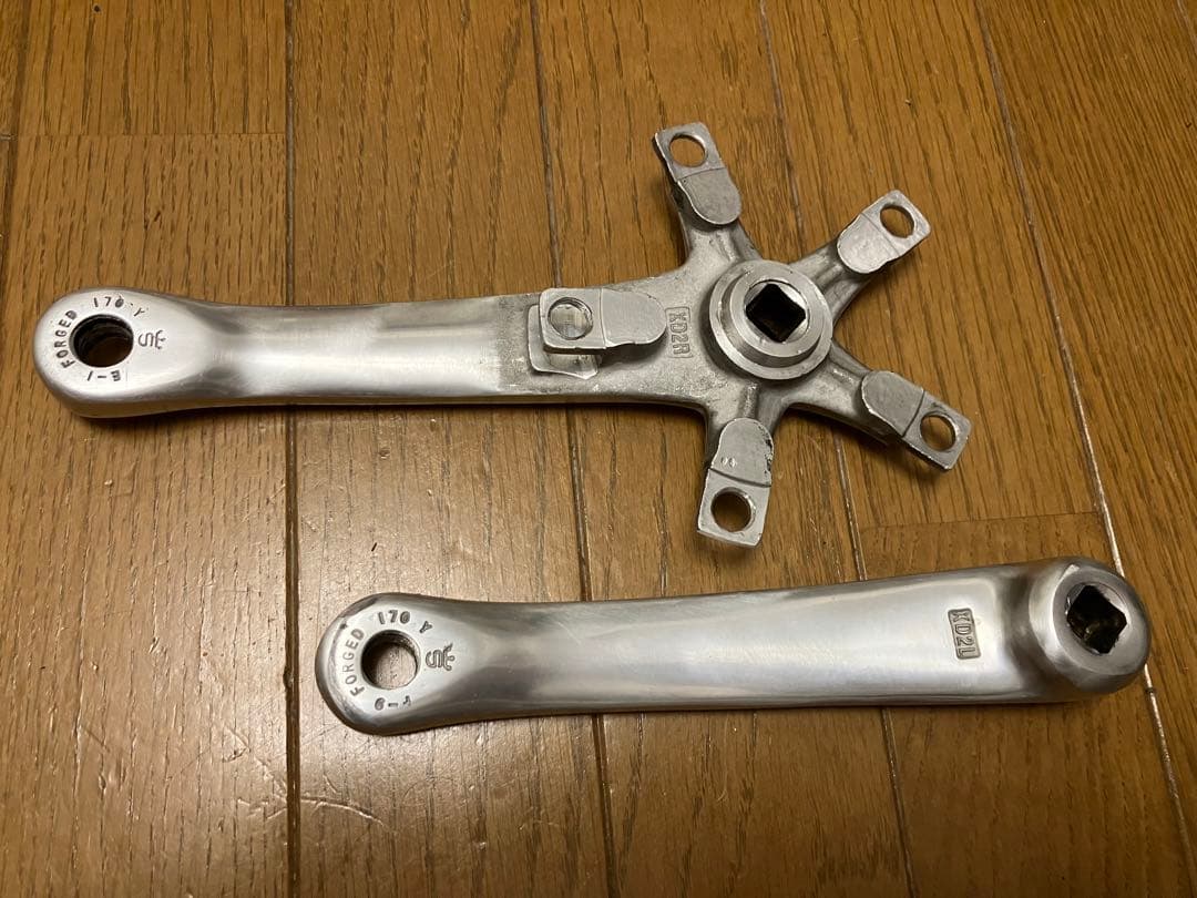 スギノ　SUGINO XD02 170mm BCD110 鍛造　クランクセット