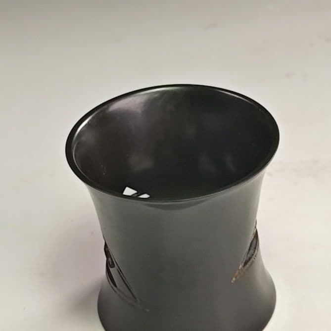 ウ228 蓋置『唐銅風炉師　黒瀬宗康』『砂張銅鱗鶴透　蓋置　共箱』茶道具