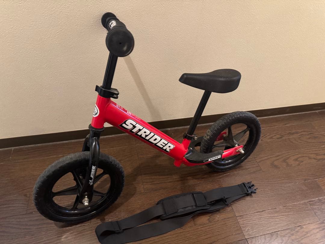 【☆まーー さん専用】STRIDER ストライダー　スポーツ　レッド