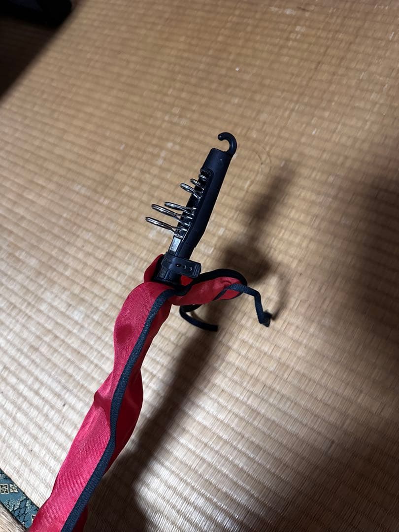 鮎竿 スパイラルガイド 黒赤ストライプ
